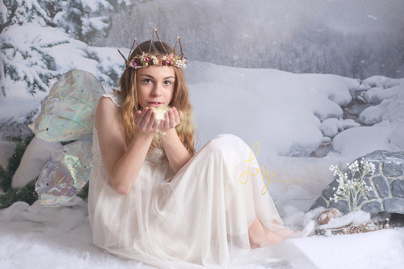 Sudbury, Suffolk, magical child and teen photography - fairy photoshoot